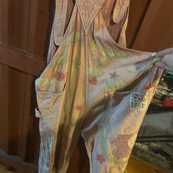 Magnolia Pearl Appliqué pink overalls - Picture 2 of 5